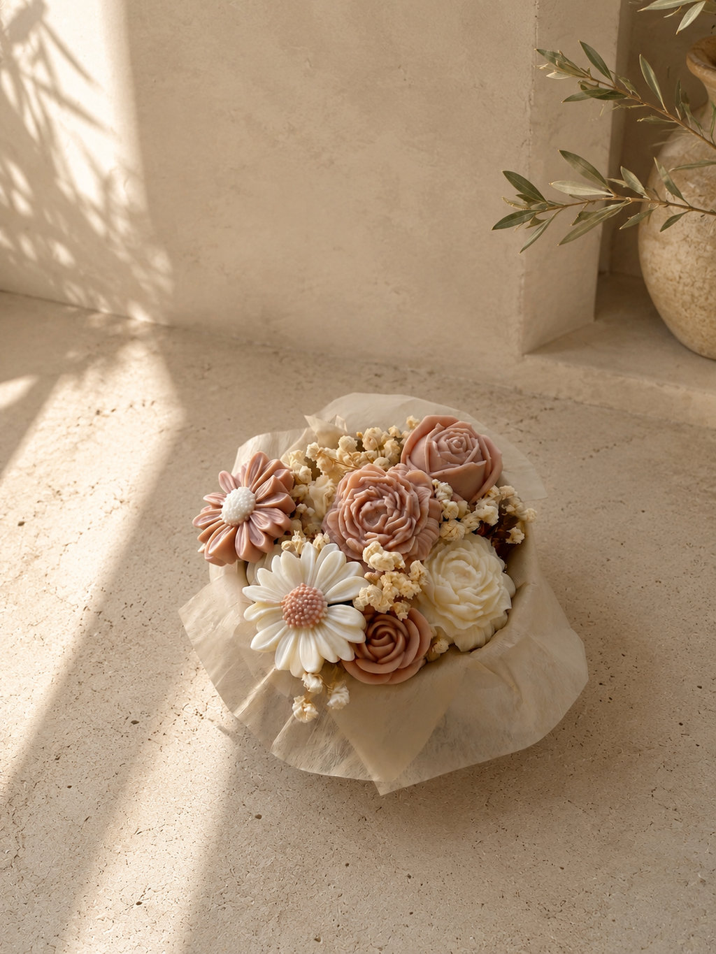 Bouquet Floral Artesanal Beige