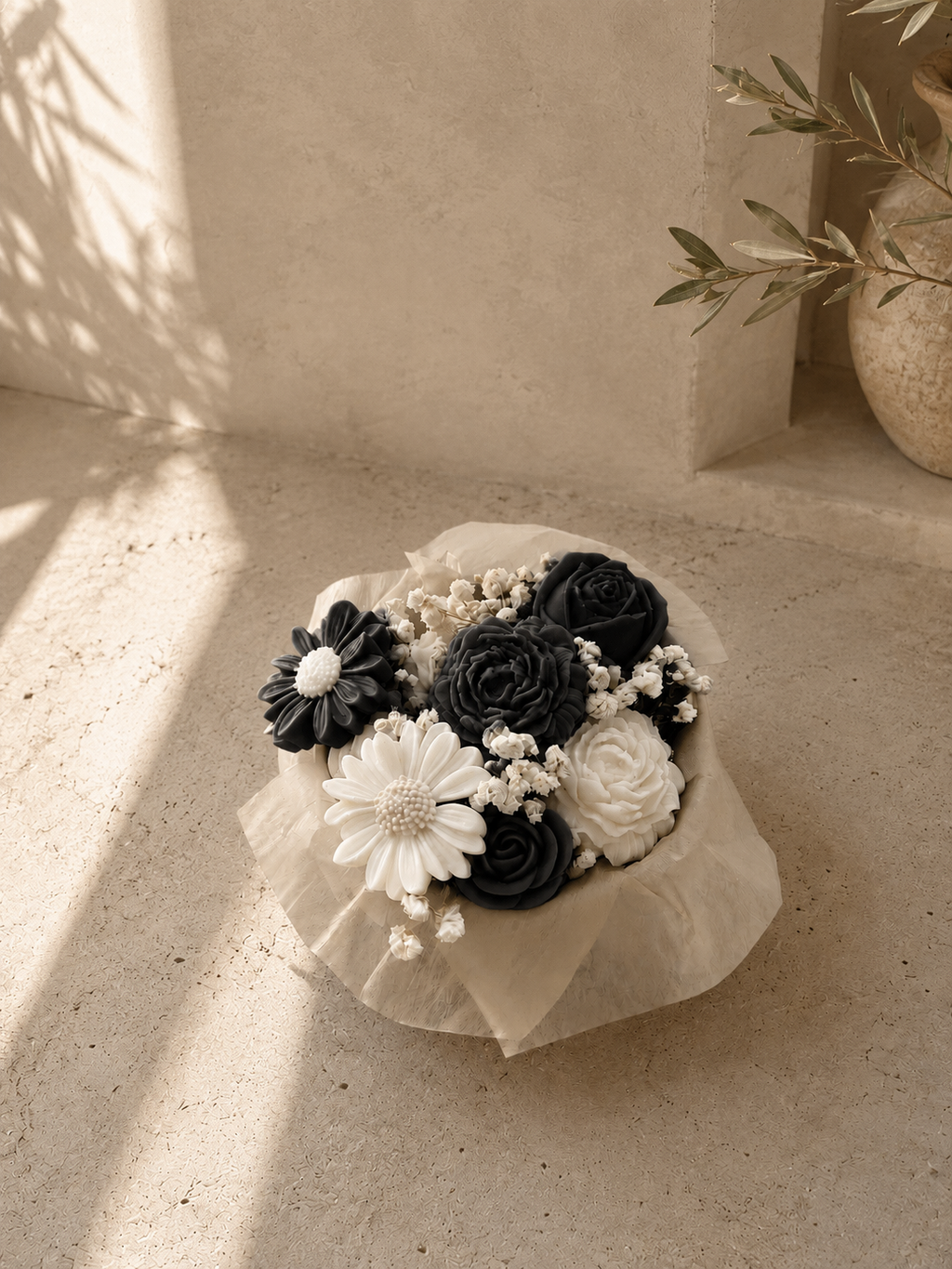 Bouquet Floral Artesanal Negro